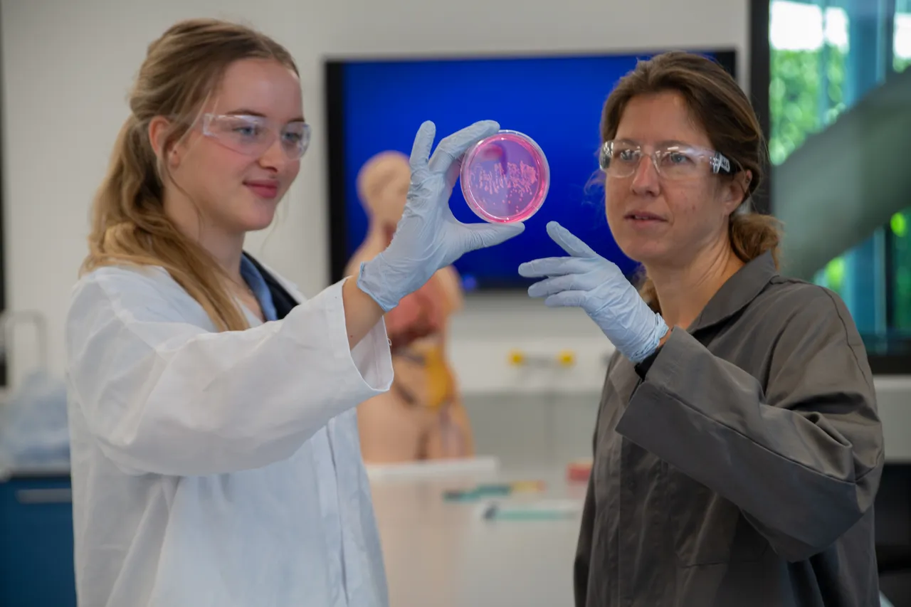health-science-physiology-2023-092