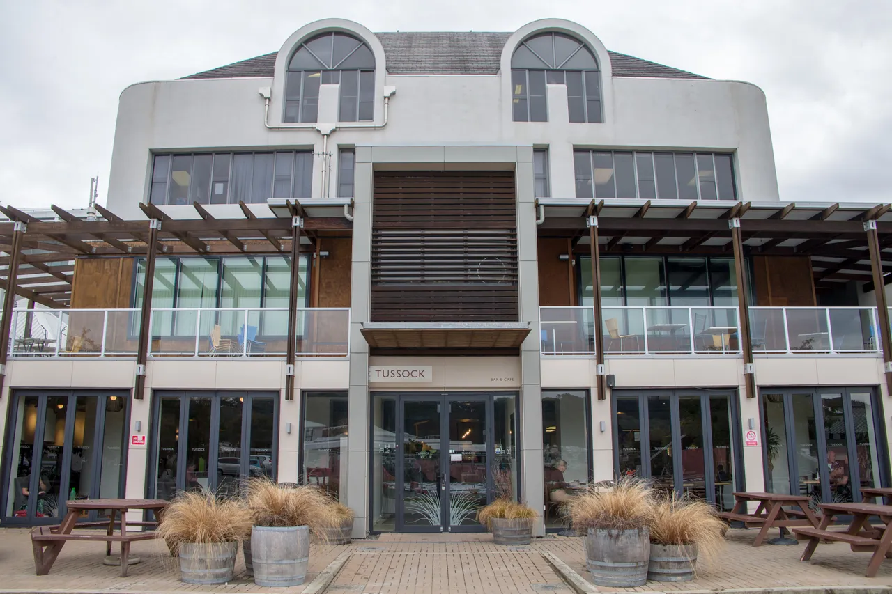 Tussock Cafe, Wellington Campus