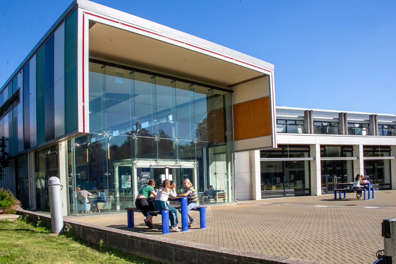 Massey University Brand Library - Dining-Hall-Manawatu-2021-002.jpeg