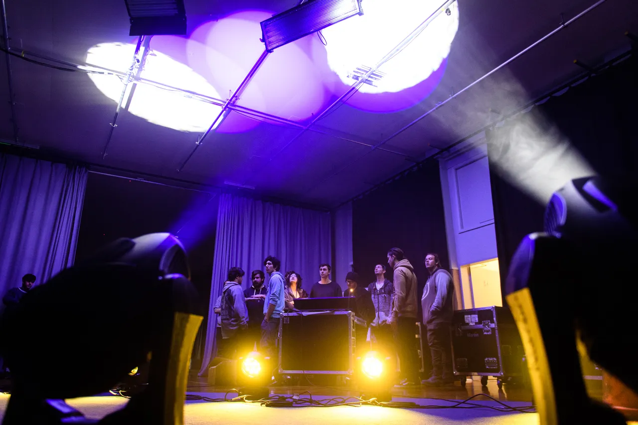 CMP Lighting - Purple