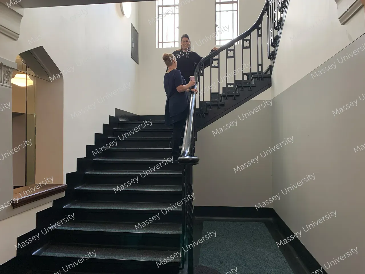 370432-staircase-in-sgp