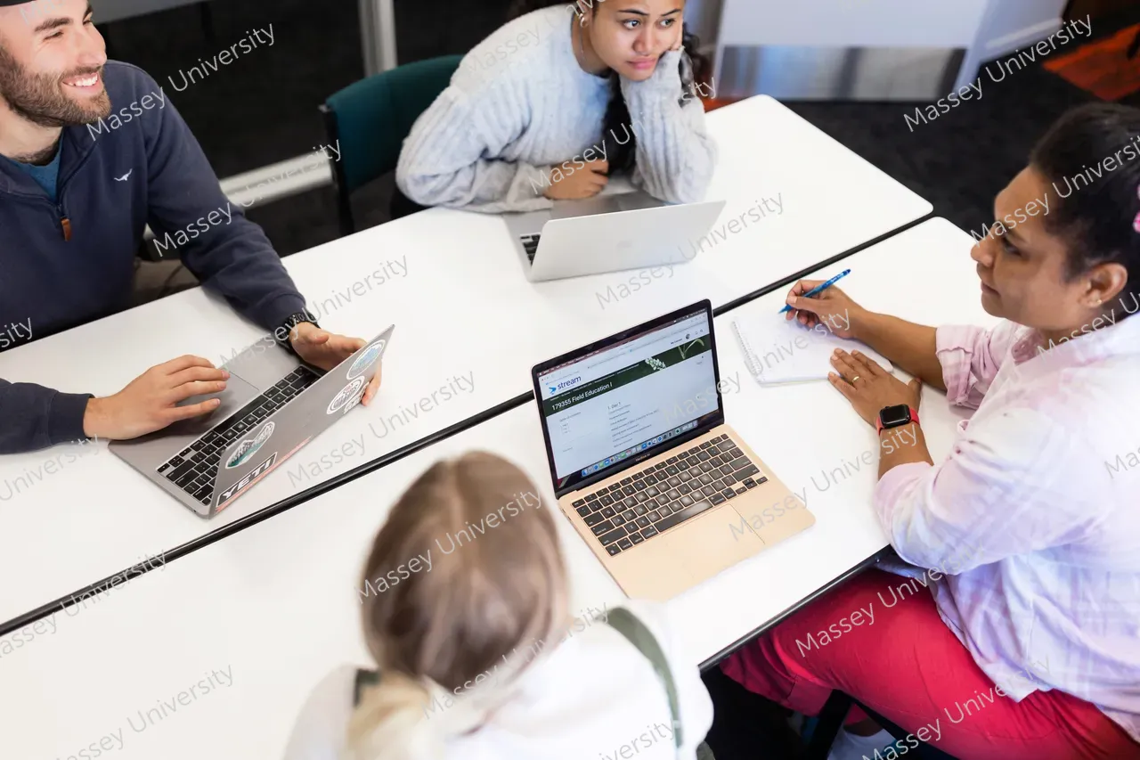 Bachelor-Social-Work-2025-092