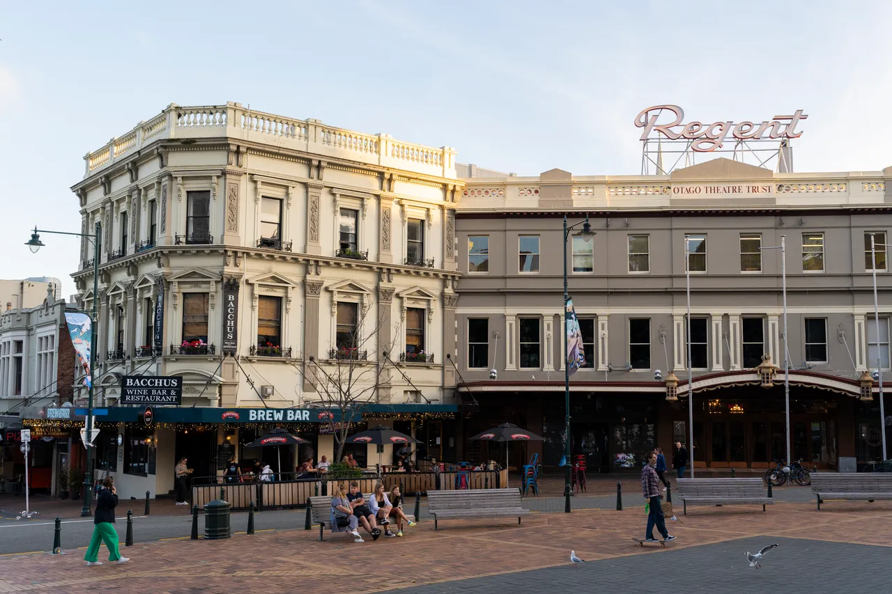 URBAN_TheOctagon_028_DunedinNZ