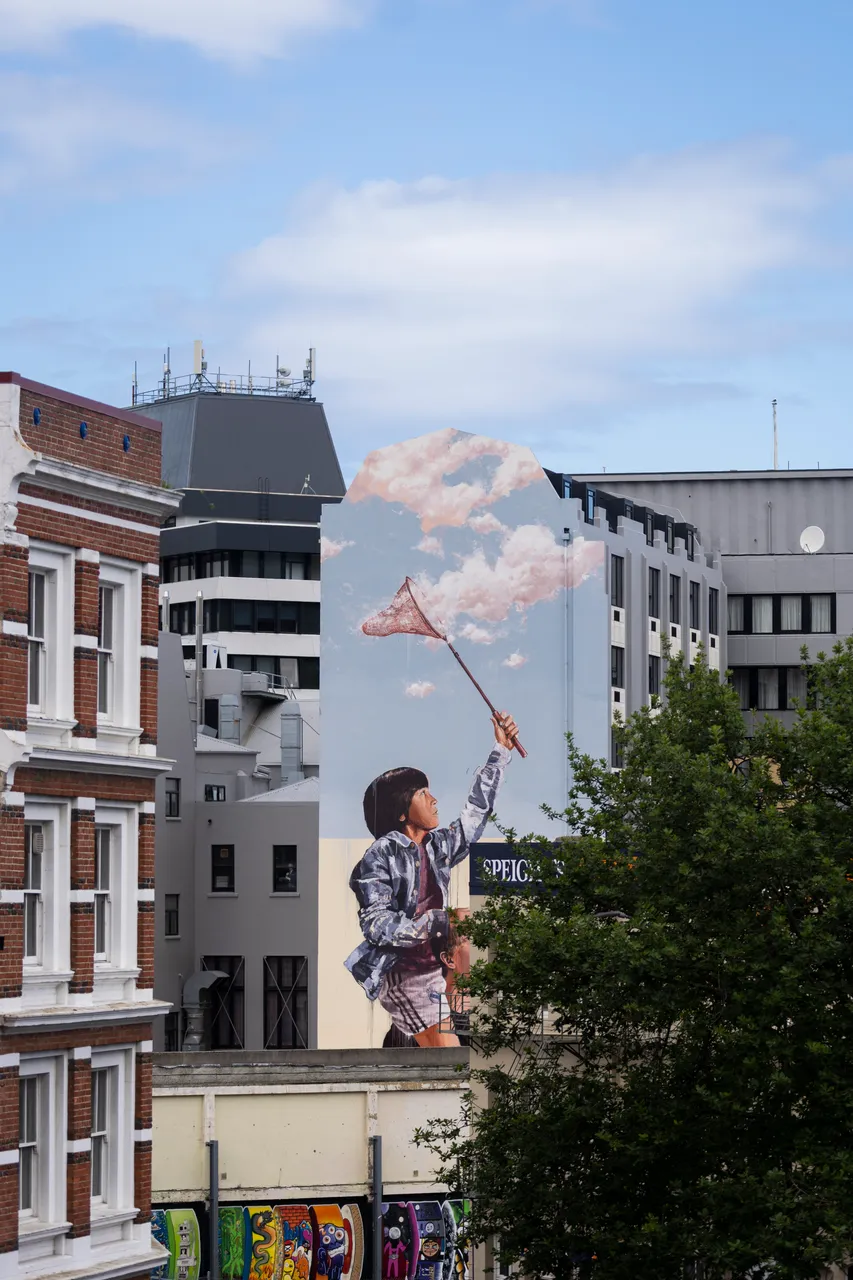 URBAN_StreetArt_FintanMageeClouds_042_DunedinNZ