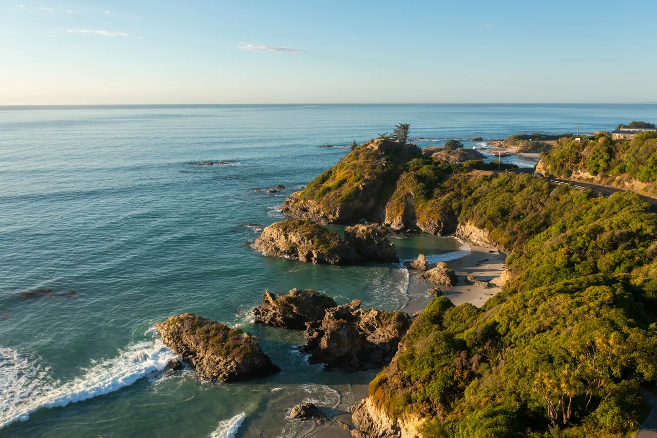 SCENIC_SunriseOceanViewBeach_001_DunedinNZ