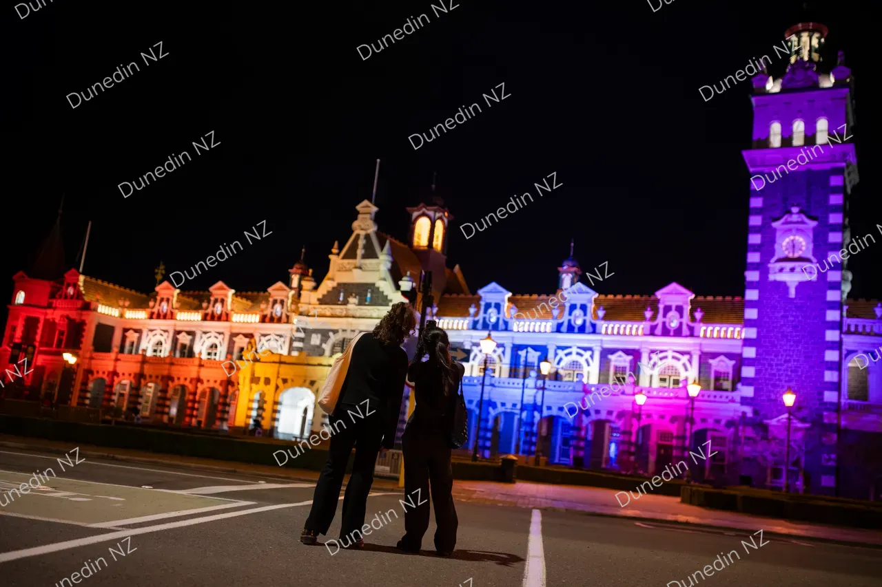 EVENT_RailwayStatoponRainbowLights_013_DunedinNZ