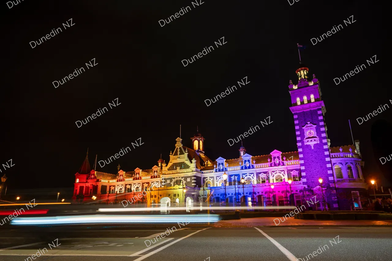 EVENT_RailwayStatoponRainbowLights_002_DunedinNZ