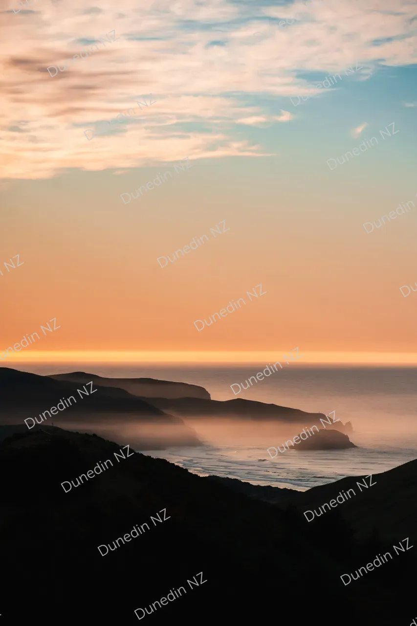 SCENIC_DunedinNZ_OtagoPeninsulaSunrise_DSC02725