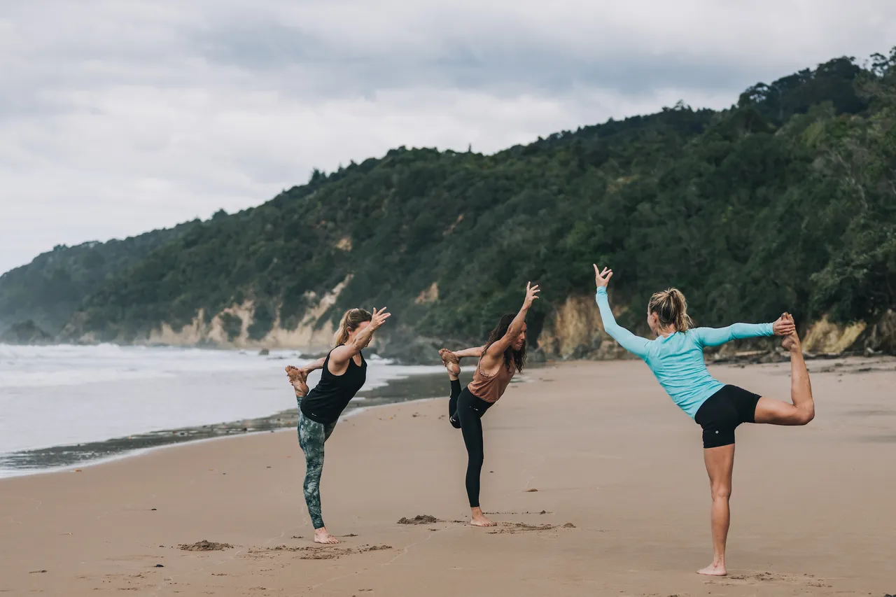 Sailors Grave Yoga & Surf 003