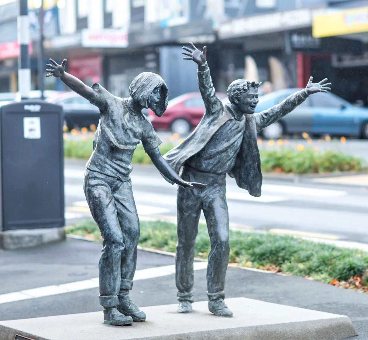 Waihi Happy Children Statue