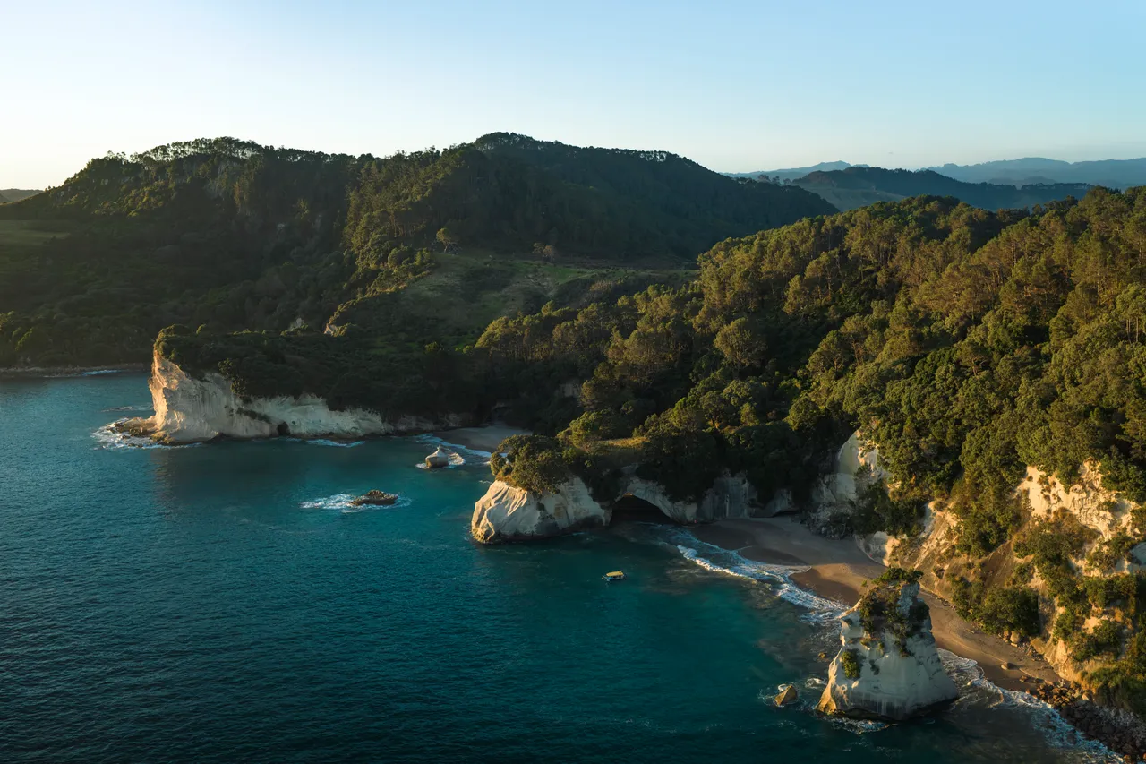 Cathedral Cove, Volcanic Coastline, Te Whanganui o Hei