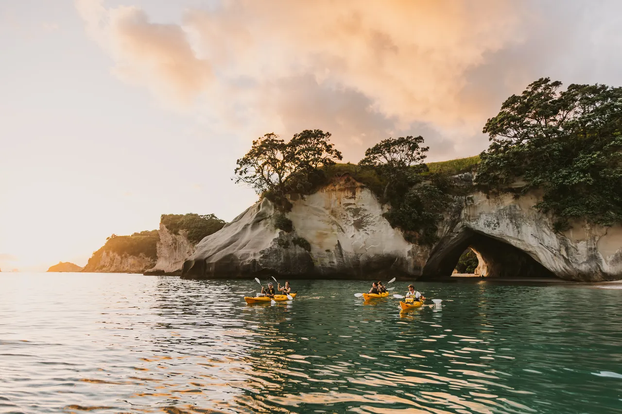 Cathedral Cove Kayaks, Hahei