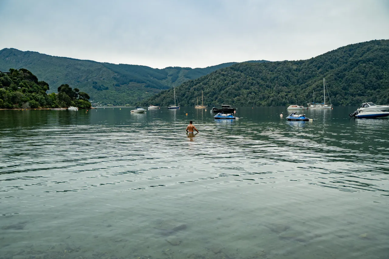 Momorangi Bay Campground