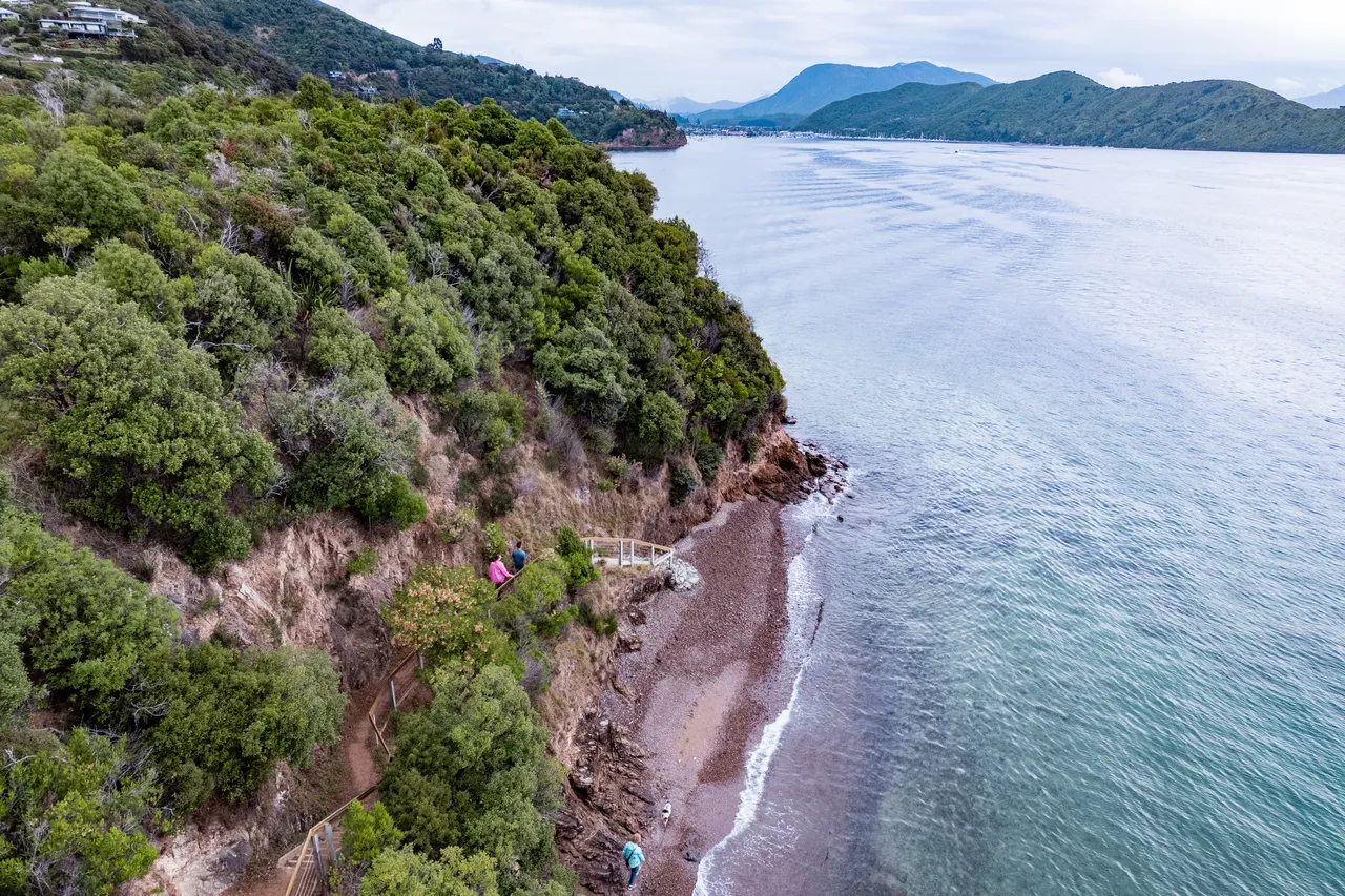 Karaka Point