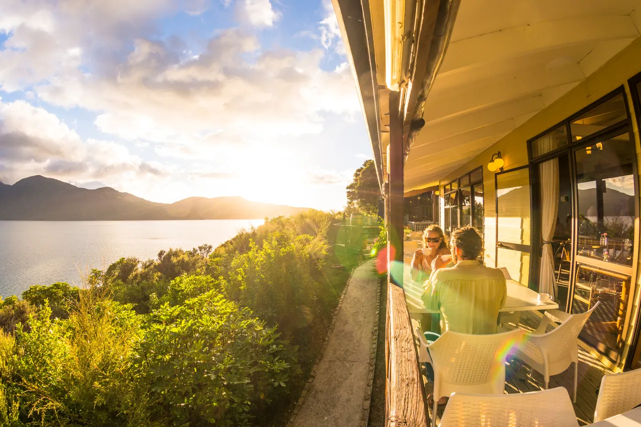 Breakfast at Punga Cove