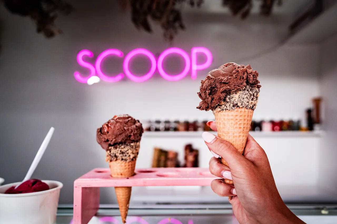 Scoop Picton