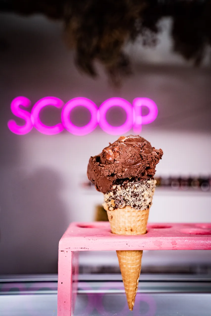 Scoop Picton