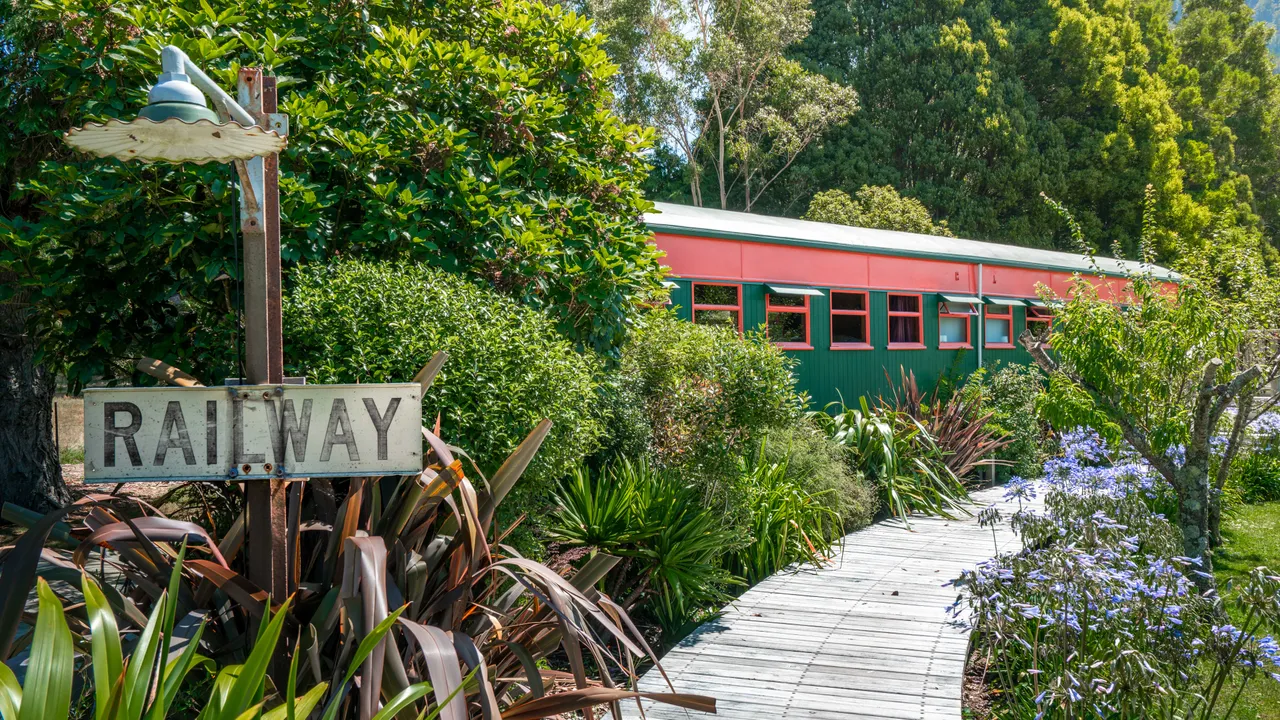On the Track Lodge