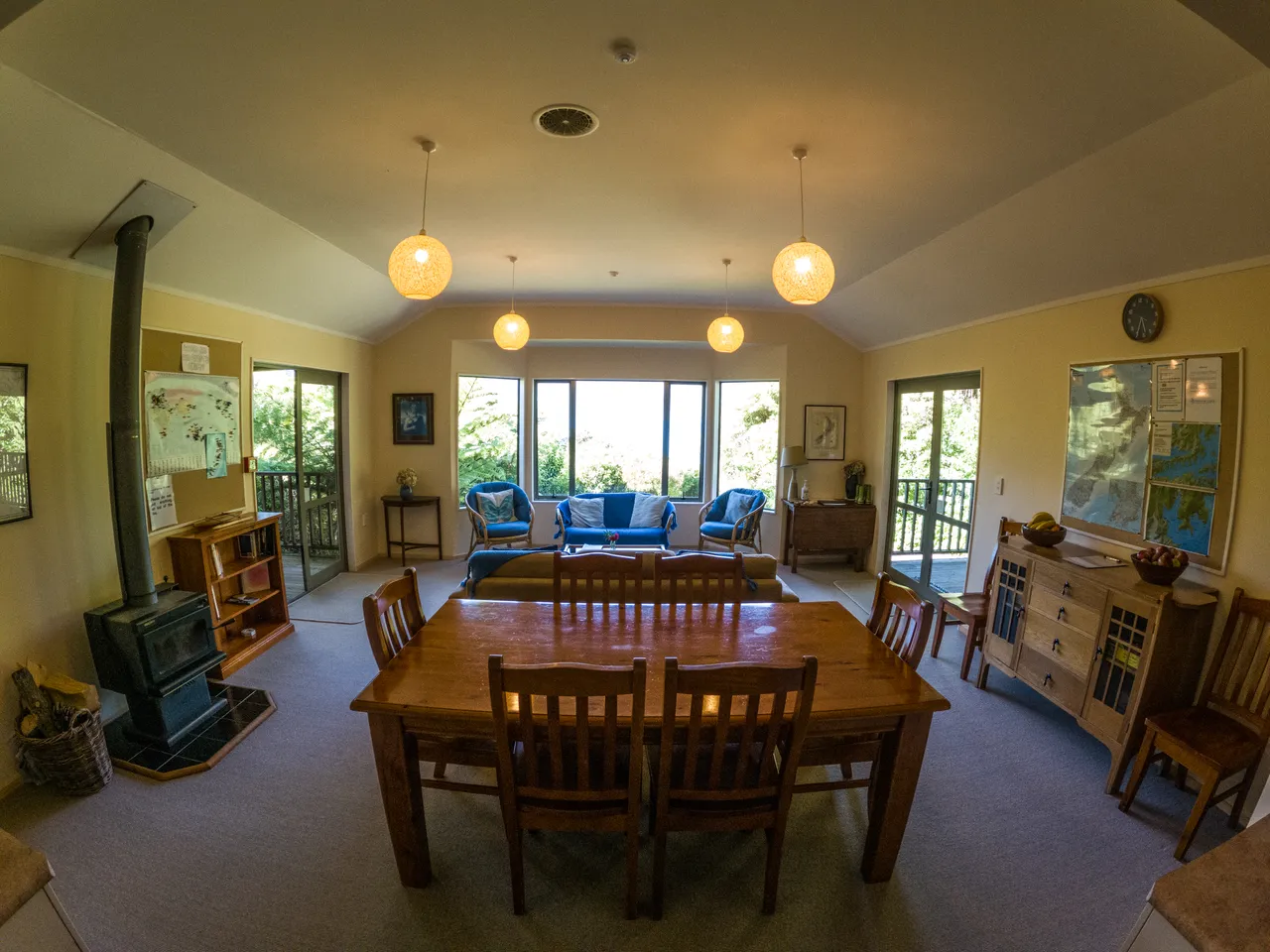 Mahana Lodge