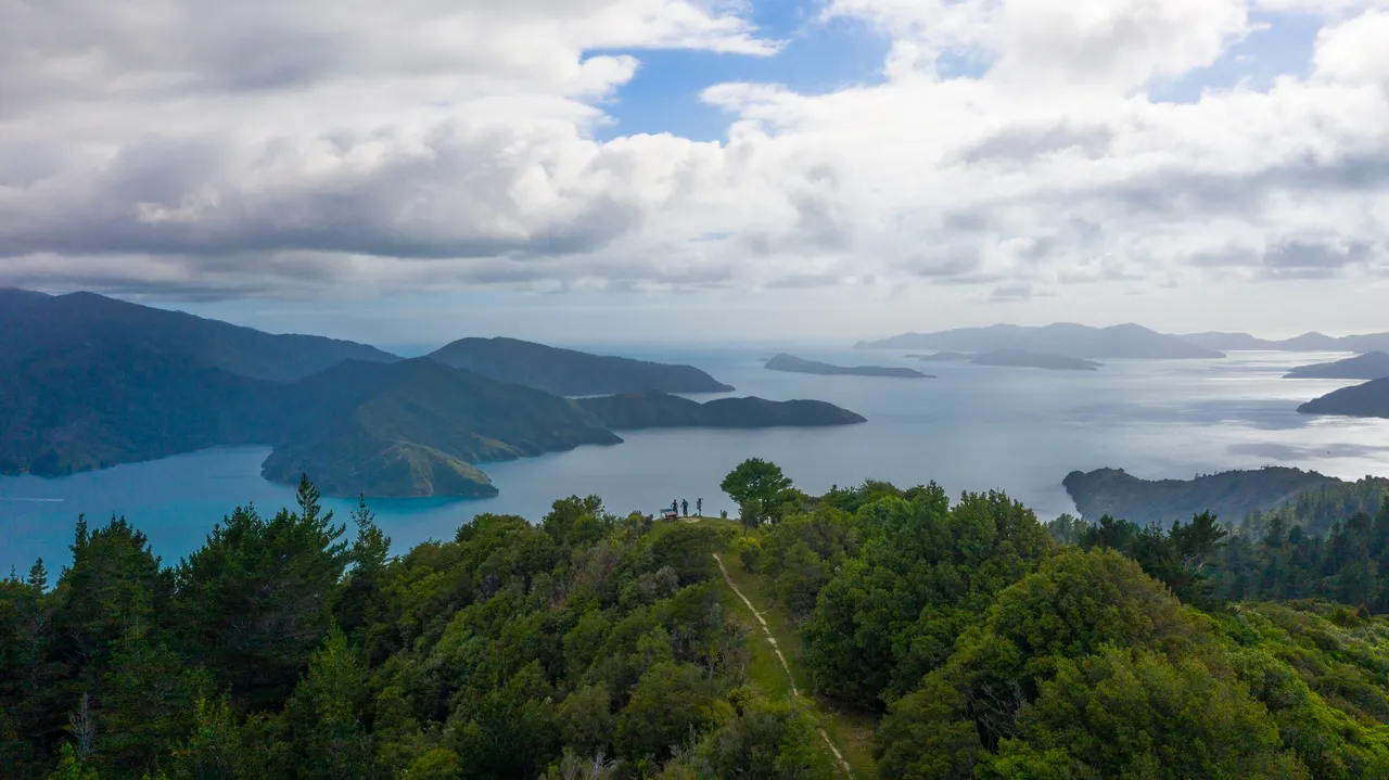 The Queen Charlotte Track
