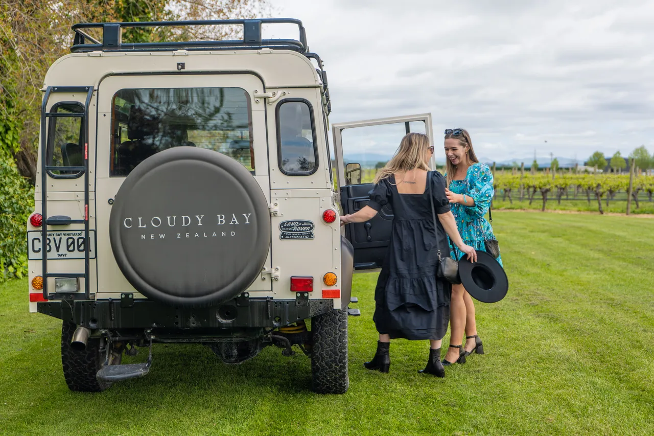 Cloudy bay