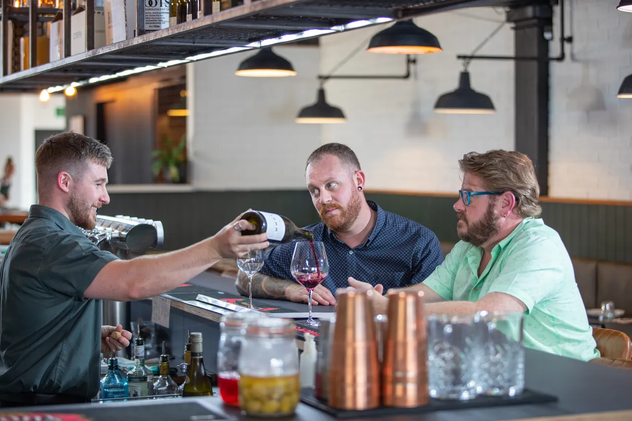 Franks Oyster Bar & Eatery