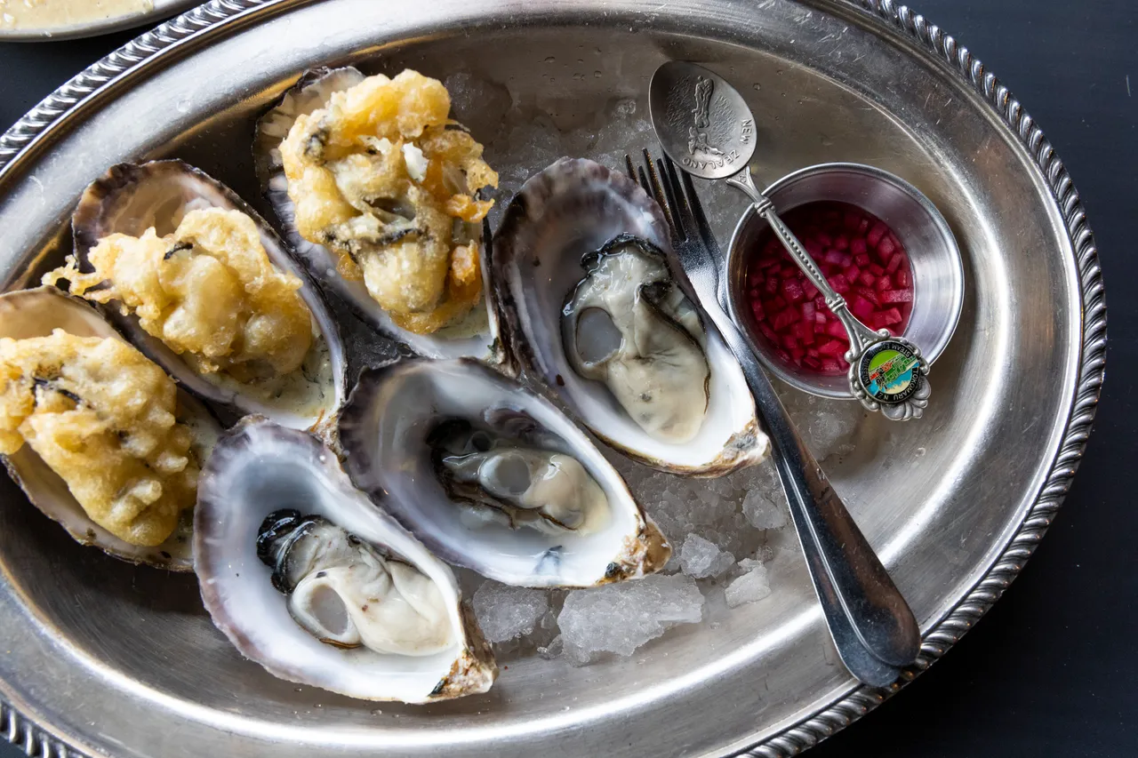 FRANKS OYSTER BAR AND EATERY