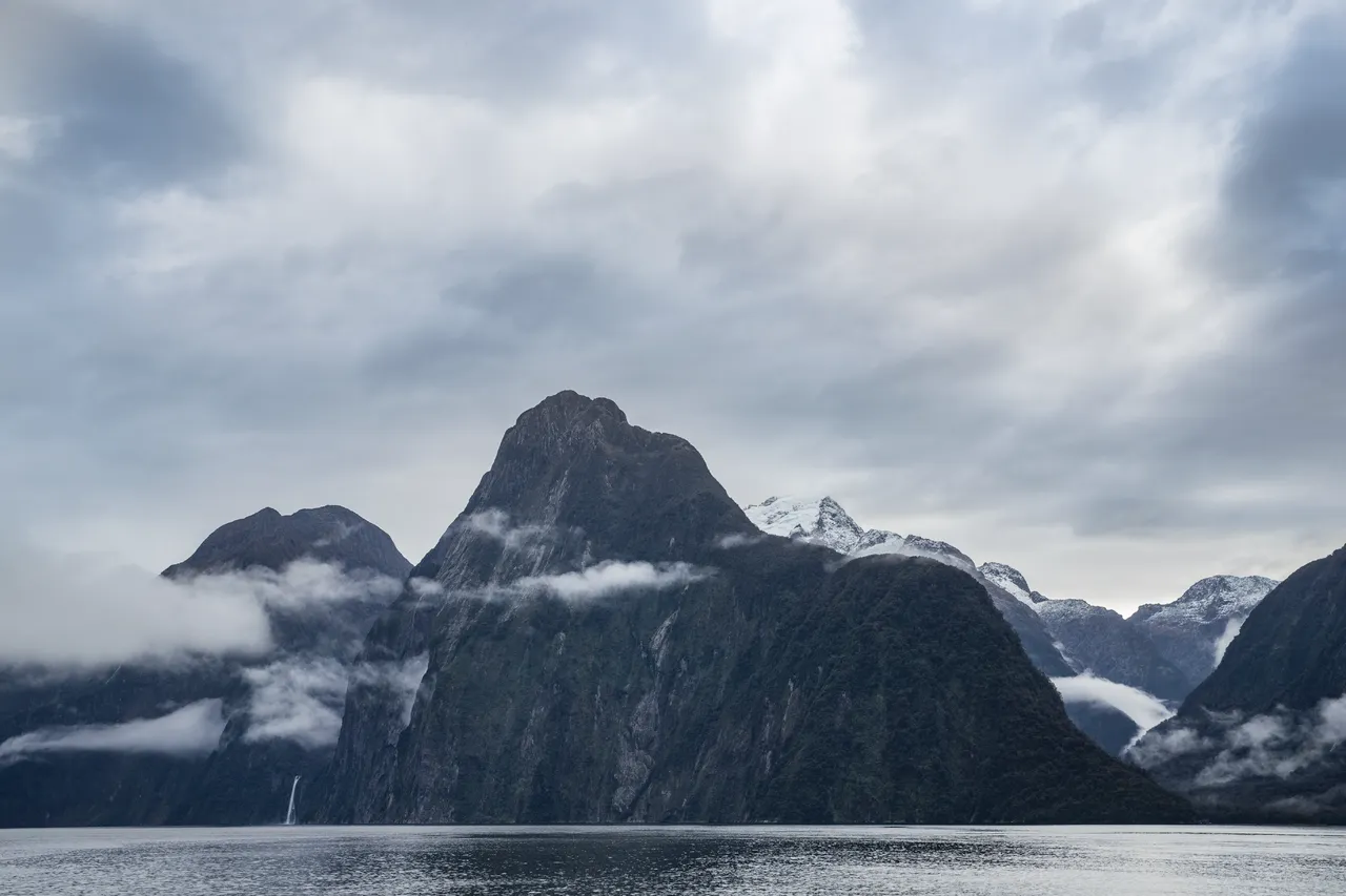 Milford Sound Scenery