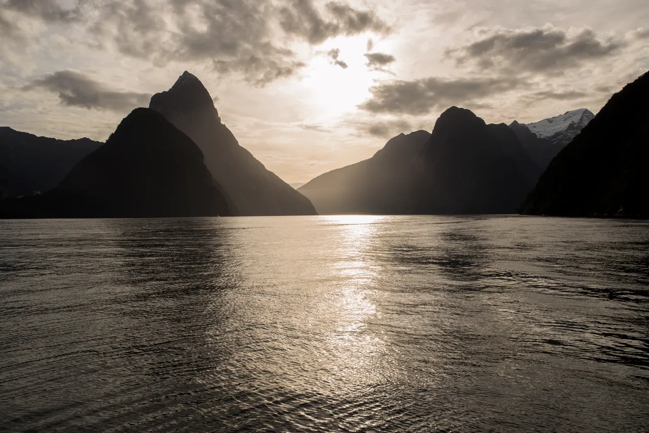 Milford Sound Scenery