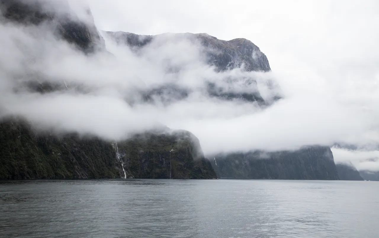 Milford Sound Scenery