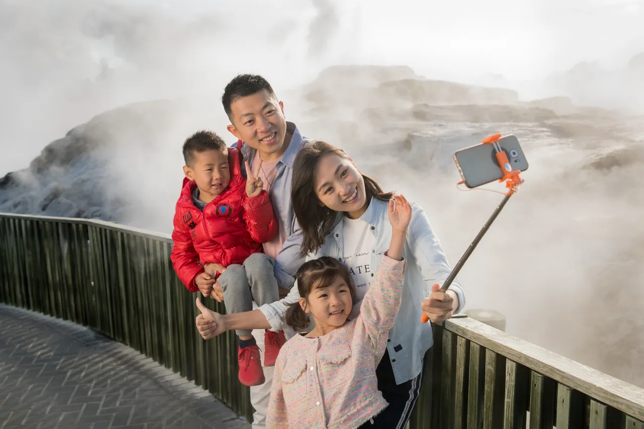 Guided Tour of Te Puia, Rotorua