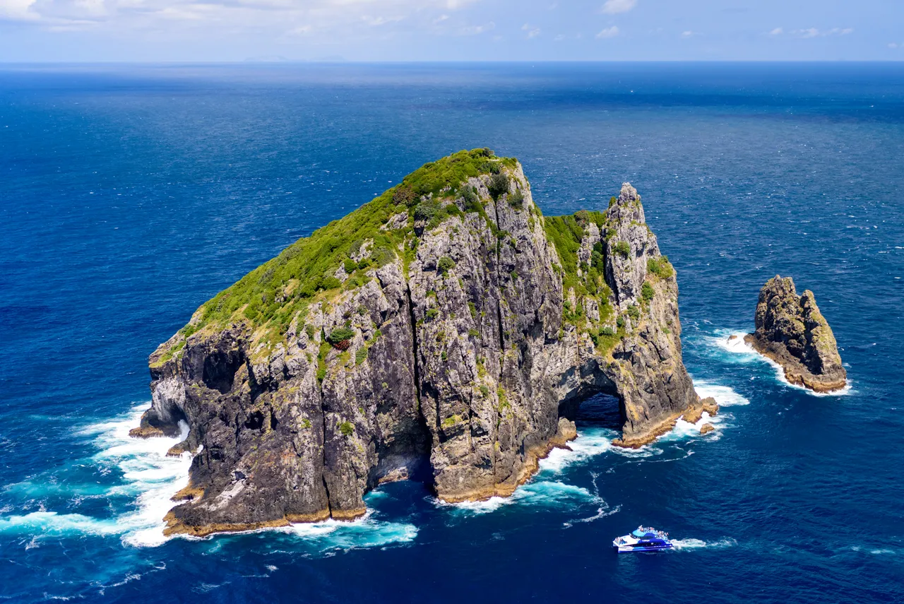 Visiting the famous Hole in the Rock