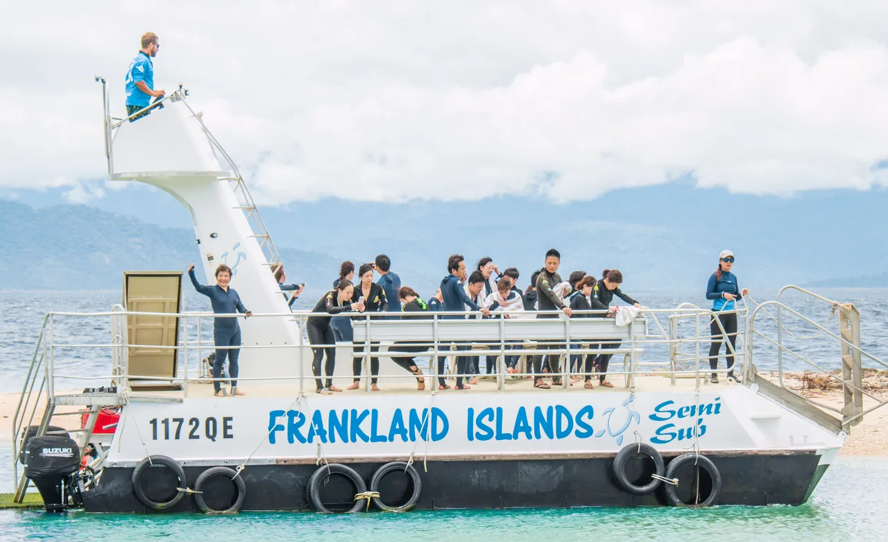 Frankland Islands Reef Cruises semi submersible vessel with passengers
