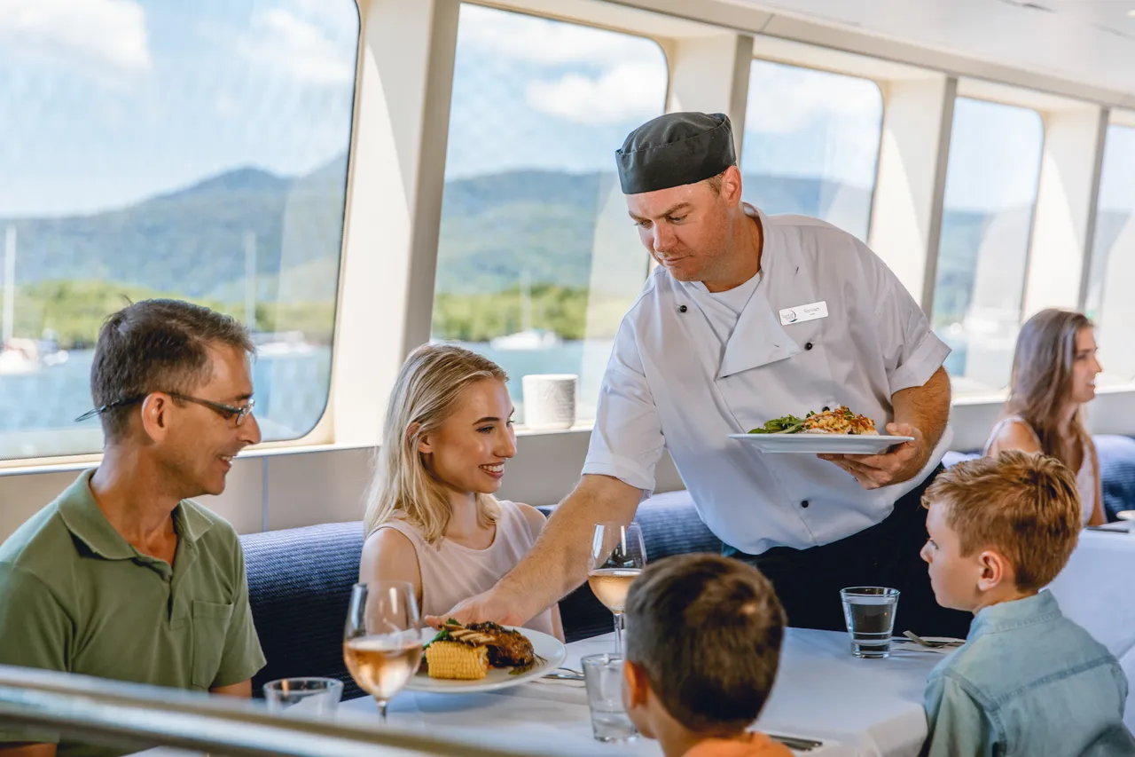 Minjil indigenous experience and lunch cruise