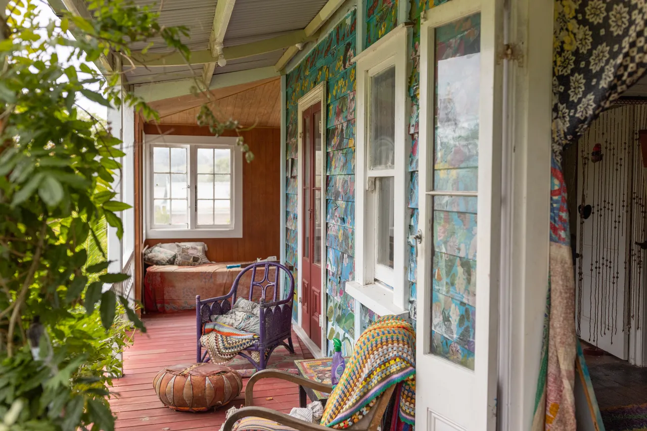 Home and Studio of Tracey Williams, Kohukohu