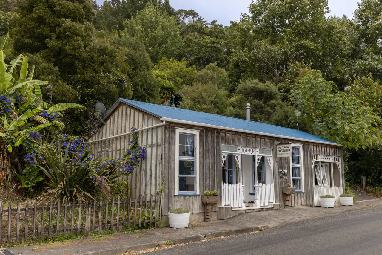 Fell's Boatshed, Kohukohu