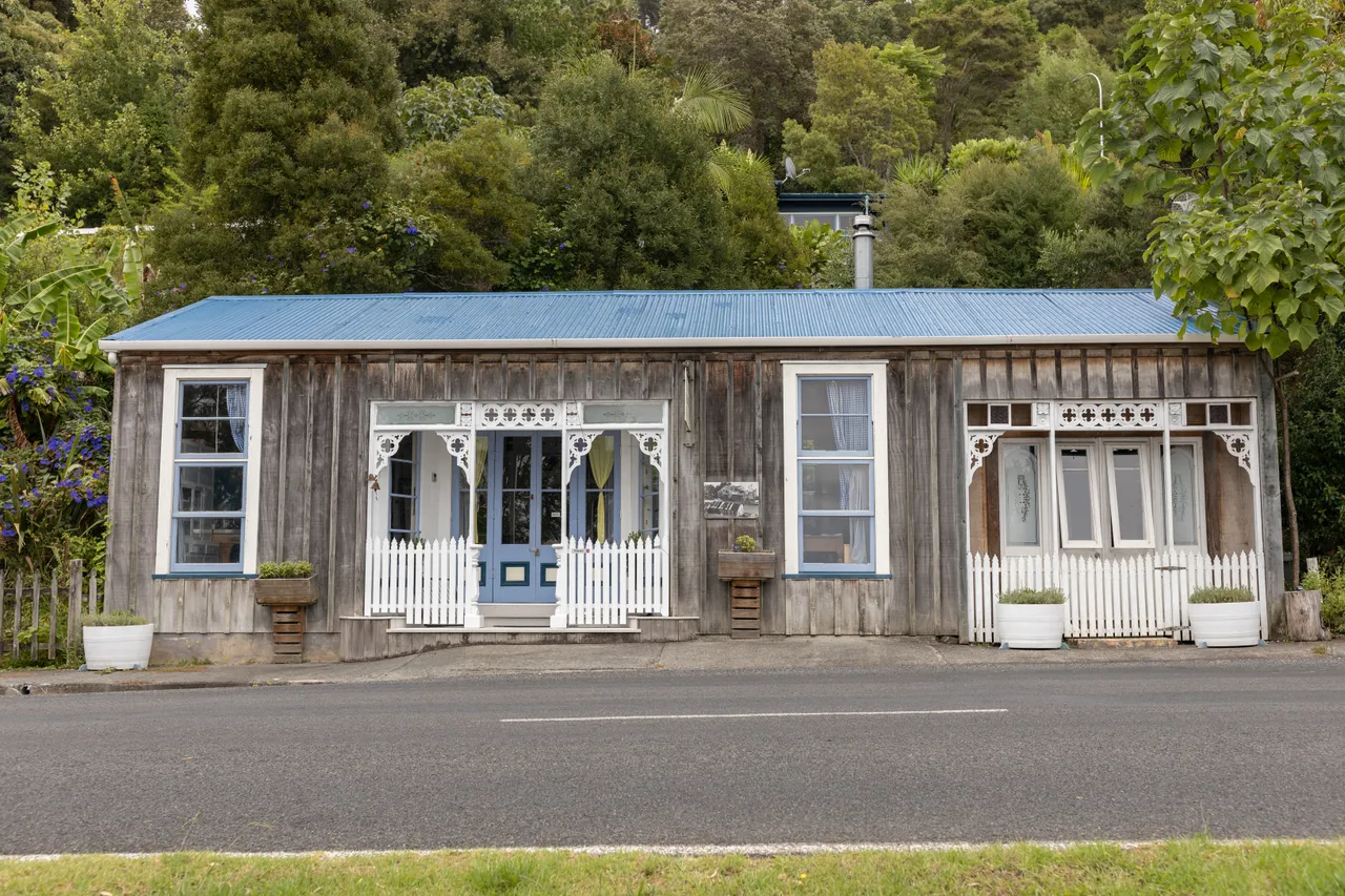 Fell's Boatshed, Kohukohu