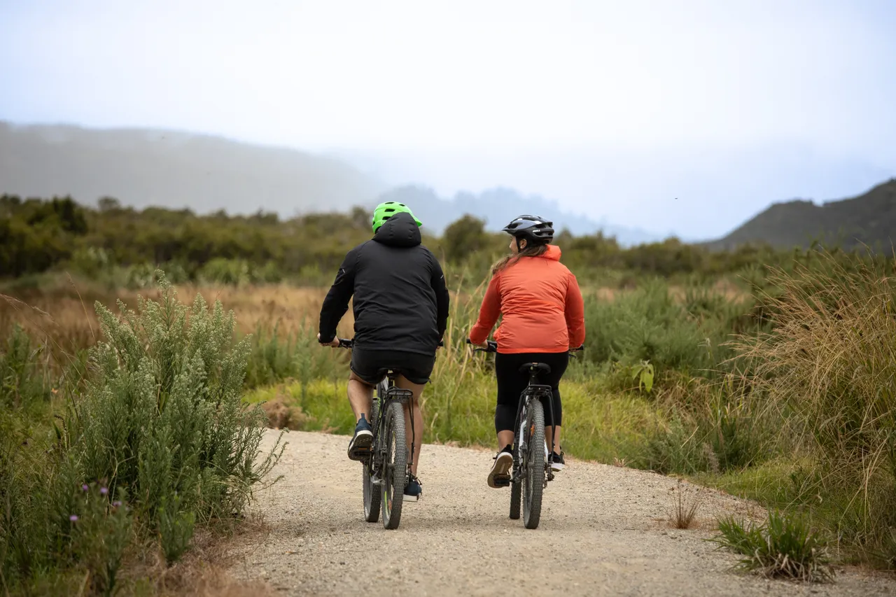 Pou Herenga Tai, Twin Coast Cycle Trail