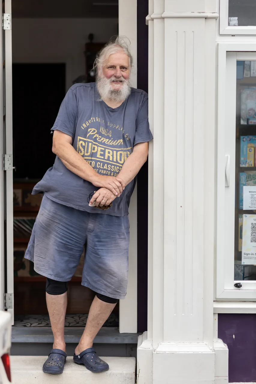 Louis Toorenburg, proprietor of Simply Fun Puzzle Shop, Clendon Esplanade, Rawene