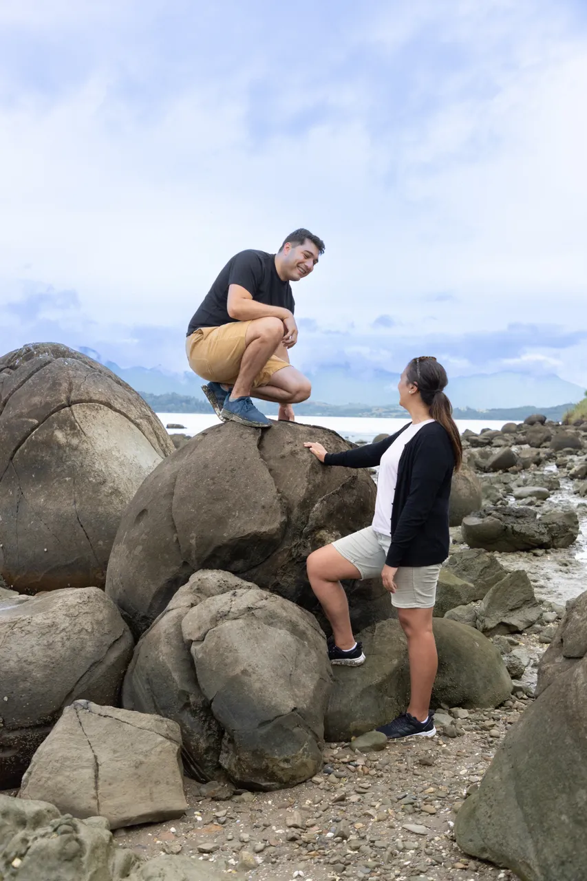 Koutu Boulders