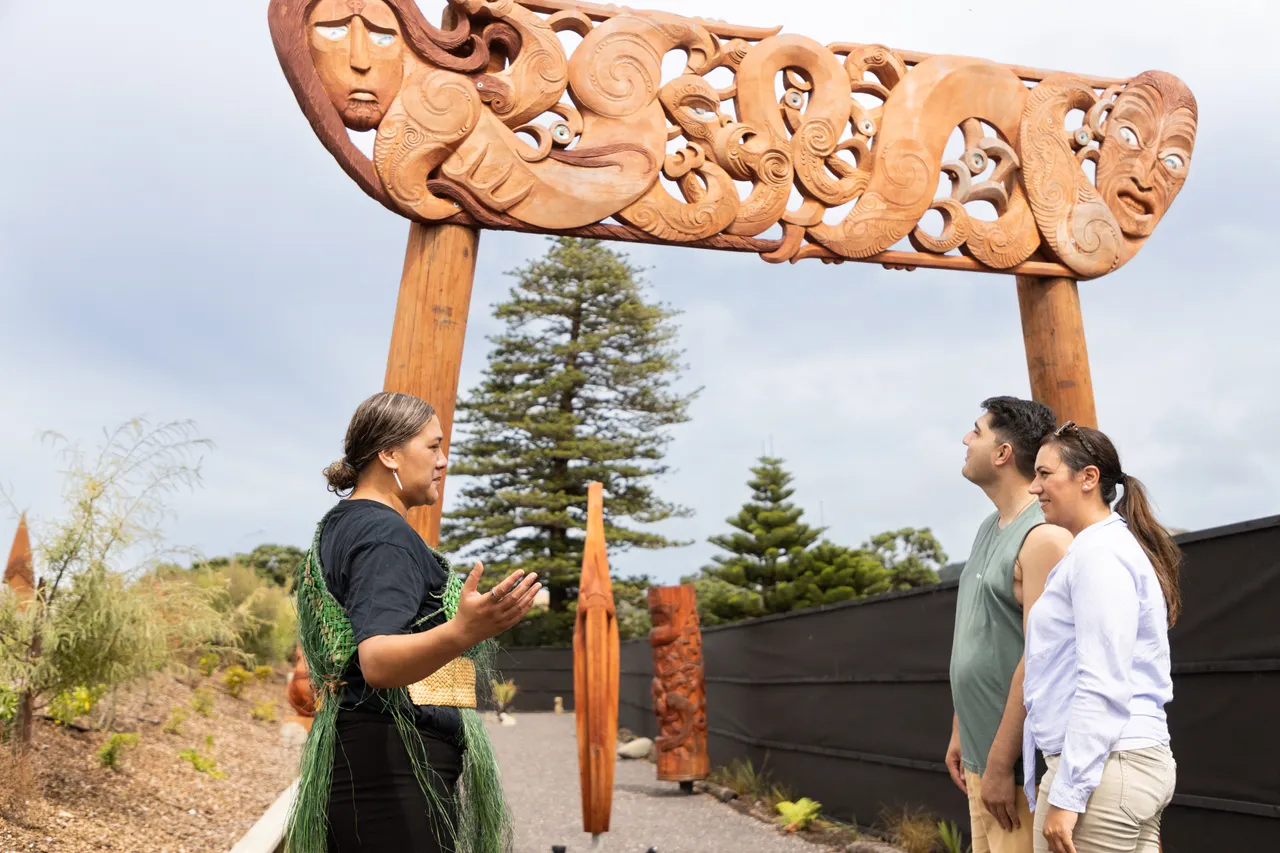 Manea: Footprints of Kupe Experience