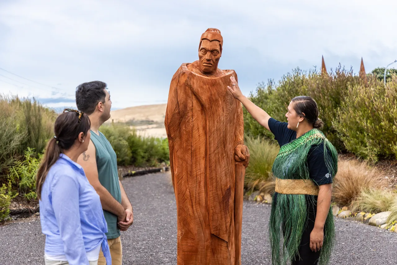 Manea: Footprints of Kupe Experience
