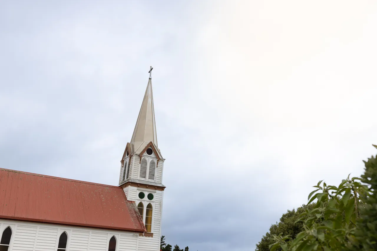 Ko te Ahupēhio o Hātā Maria, Church of Our Lady of the Assumption