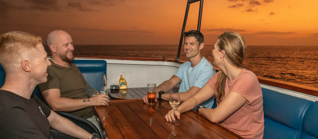 Spirit of Freedom Drinks on the Top Deck 03