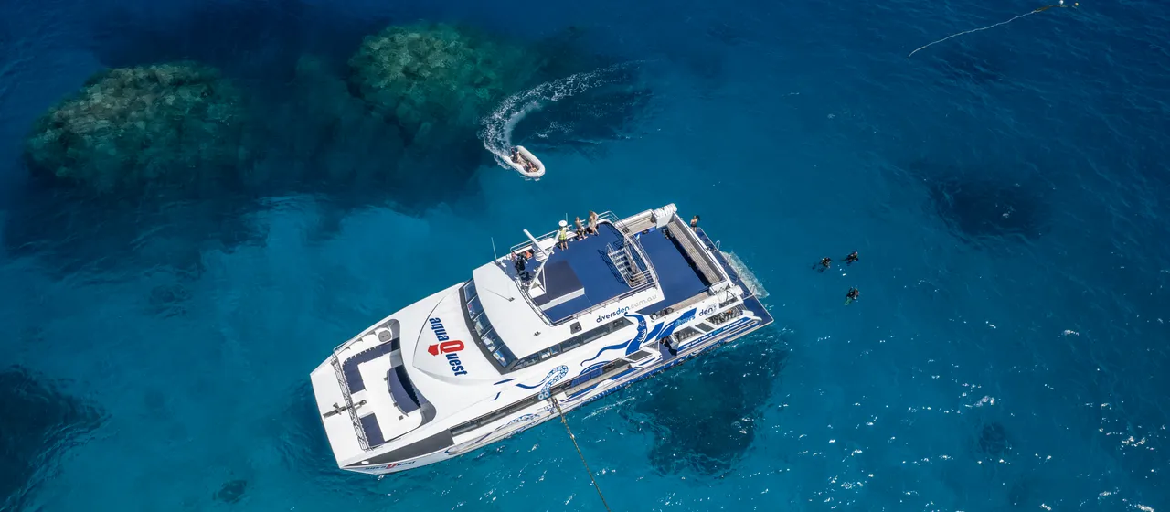 Divers Den Aqua Quest Aerial (14)