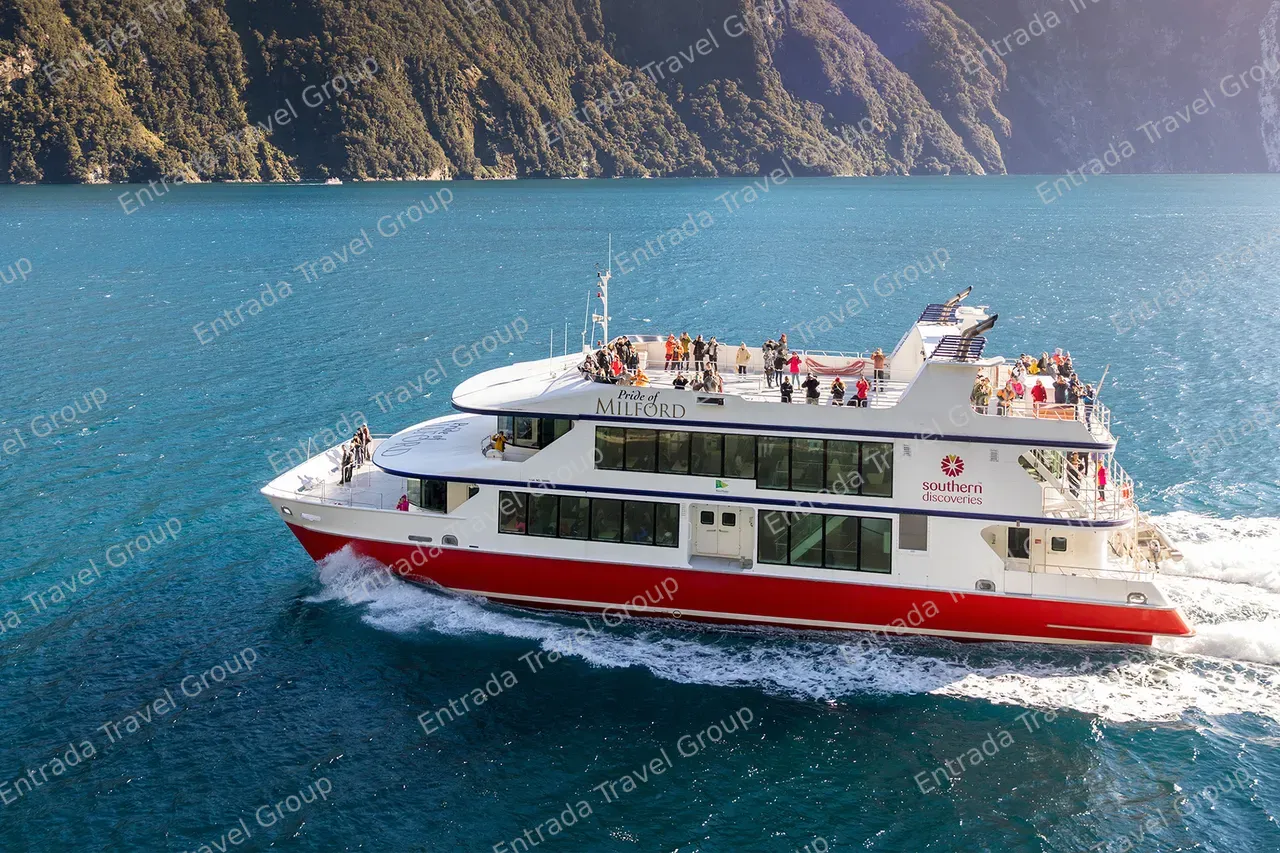 Southern Discoveries_Pride of Milford Cruise_Milford Sound 5