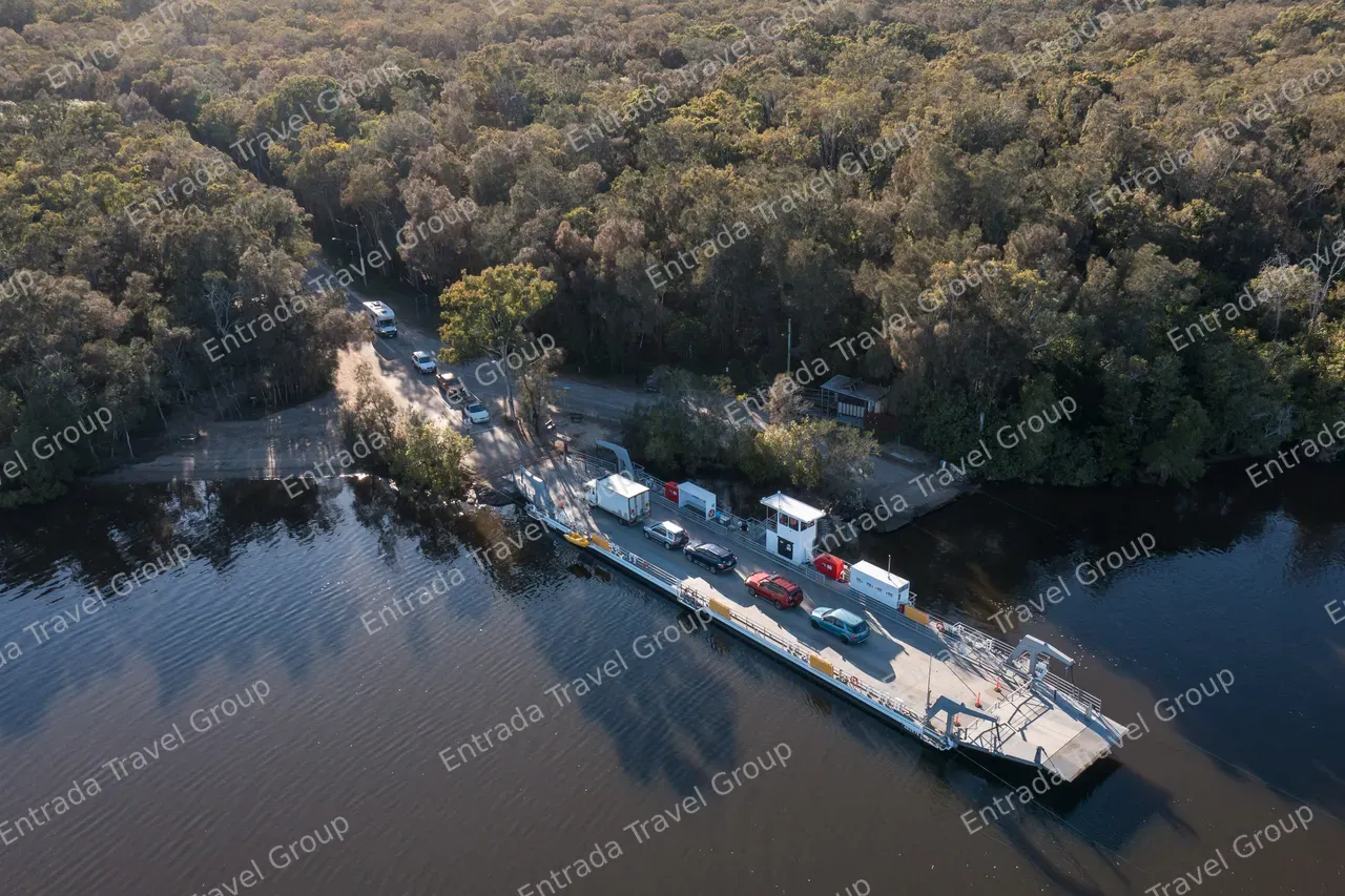 Noosa North Shore Ferries - Cootharaba Ferry 1