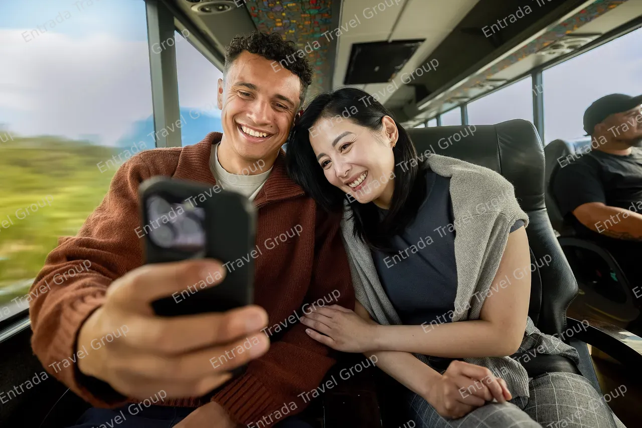 InterCity Gold - Passengers taking a Selfie