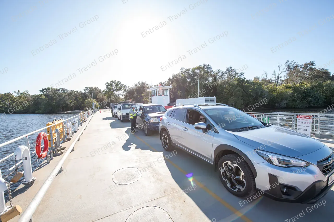Noosa North Shore Ferries - Vehicles onboard the Cootharaba Ferry