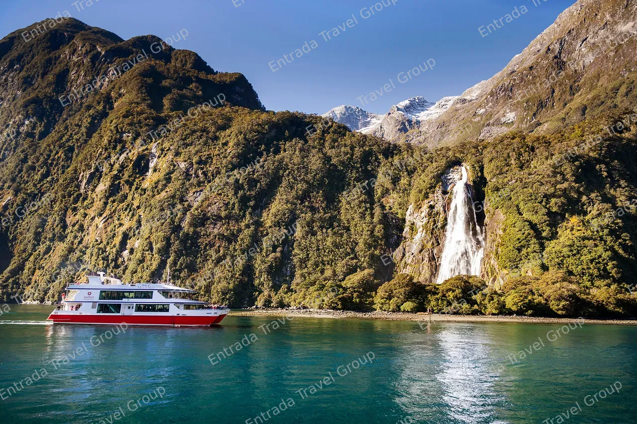 Southern Discoveries_Pride of Milford Cruise_Milford Sound 2